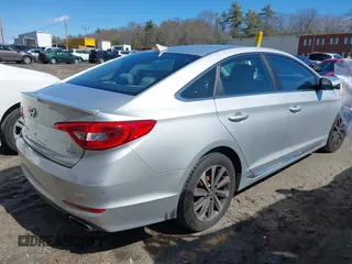 2015 Hyundai Sonata Limited with VIN 5NPE34AF2FH035464, listed as a IAAI auction lot 41824698 with 130,801 mi miles and . Bid and sale history available at carsss.com. Image 4.