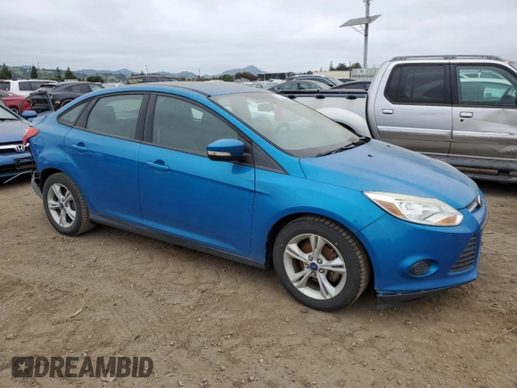 2014 Ford Focus SE with VIN 1FADP3F20EL414172, listed as a Copart auction lot 52580435 with 159,088 mi miles and Salvage Title. Bid and sale history available at carsss.com. Image 4.