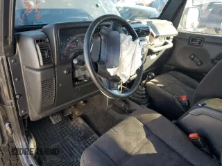2004 Jeep Wrangler Rubicon with VIN 1J4FA69S44P734355, listed as a Copart auction lot 72381334 with 113,024 mi miles and Salvage Title. Bid and sale history available at carsss.com. Image 8.