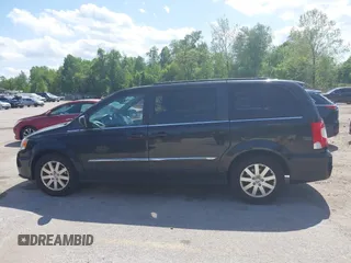 2016 Chrysler Town & Country Touring with VIN 2C4RC1BG2GR291874, listed as a IAAI auction lot 42167607 with 265,316 mi miles. Bid and sale history available at carsss.com. Image 14.