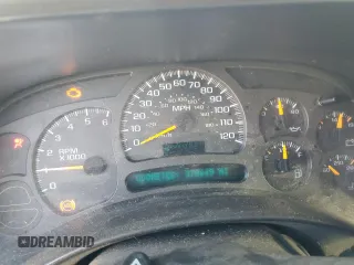 2003 Chevrolet Avalanche with VIN 3GNEC13T63G270480, listed as a Copart auction lot 77134473 with 370,649 mi miles and Non Repairable. Bid and sale history available at carsss.com. Image 9.