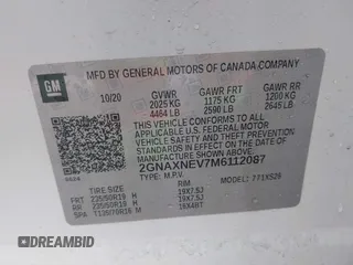 2021 Chevrolet Equinox Premier z VIN 2GNAXNEV7M6112087, wystawiony jako IAAI lot #41102702 z przebiegiem 32 995 mil mil oraz . Historia ofert i sprzedaży dostępna na DreamBid. Obrazek 9.