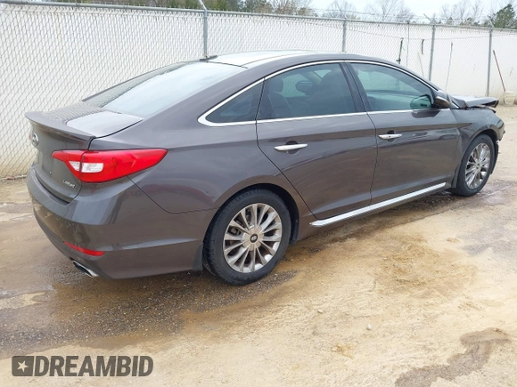 2015 Hyundai Sonata Limited with VIN 5NPE34AF4FH037765, listed as a IAAI auction lot 41887280 with 235,024 mi miles and . Bid and sale history available at carsss.com. Image 4.