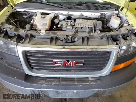 2016 GMC Savana Cargo z VIN 1GTW7AFF3G1904467, wystawiony jako Copart lot #50577005 z przebiegiem 137 186 mil mil oraz Czysty tytuł • Clean title. Historia ofert i sprzedaży dostępna na DreamBid. Obrazek 11.