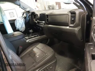 2024 Chevrolet Silverado 1500 LTZ with VIN 2GCUDGED2R1174289, listed as a IAAI auction lot 41539381 with 49,331 mi miles and . Bid and sale history available at DreamBid. Image 5.