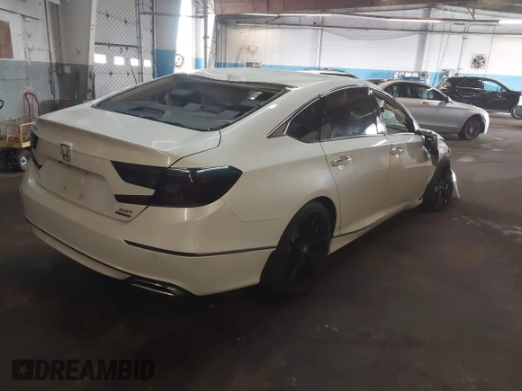 2019 Honda Accord Touring with VIN 1HGCV2F93KA032259, listed as a IAAI auction lot 41953625 with Not provided miles and . Bid and sale history available at DreamBid. Image 4.