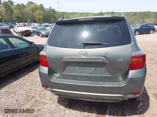 2008 Toyota Highlander Sport with VIN JTEDS43A382025333, listed as a IAAI auction lot 41895170 with 375,334 mi miles. Bid and sale history available at carsss.com. Image 17.