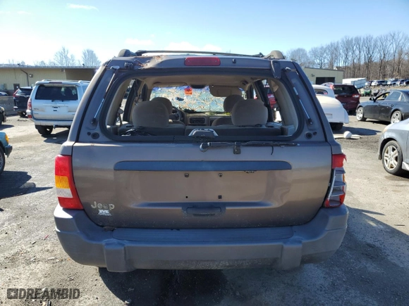 2001 Jeep Grand Cherokee Laredo with VIN 1J4GW48S11C542230, listed as a Copart auction lot 50038975 with 0 mi miles and Non Repairable. Bid and sale history available at carsss.com. Image 6.