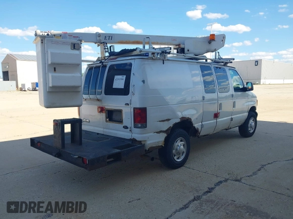 2007 Ford Econoline Cargo with VIN 1FTSE34L37DA57344, listed as a IAAI auction lot 42193599 with 211,674 mi miles and . Bid and sale history available at DreamBid. Image 4.