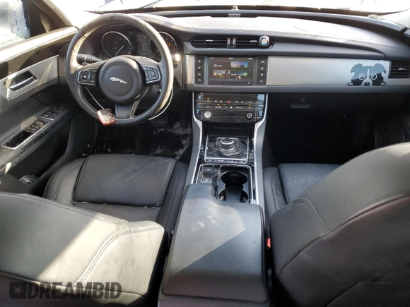 2017 Jaguar XF 35t Premium with VIN SAJBJ4BV2HCY29587, listed as a Copart auction lot 43982365 with 177,086 mi miles and Clean Title. Bid and sale history available at carsss.com. Image 8.