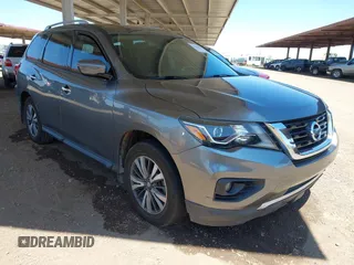 2020 Nissan Pathfinder SV z VIN 5N1DR2BN7LC638305, wystawiony jako IAAI lot #42599931 z przebiegiem 46 661 mil mil oraz . Historia ofert i sprzedaży dostępna na DreamBid. Obrazek 1.