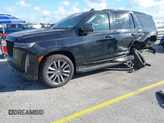 2023 Cadillac Escalade 4WD Sport z VIN 1GYS4EKL2PR351882, wystawiony jako IAAI lot #41555895 z przebiegiem 58 703 mil mil oraz . Historia ofert i sprzedaży dostępna na DreamBid. Obrazek 2.