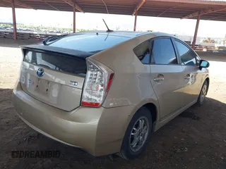 2010 Toyota Prius II with VIN JTDKN3DU9A0160436, listed as a IAAI auction lot 42068708 with 172,664 mi miles. Bid and sale history available at carsss.com. Image 15.