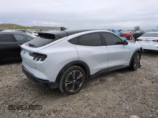 2021 Ford Mustang Mach-E Select z VIN 3FMTK1RM4MMA43693, wystawiony jako Copart lot #53386005 z przebiegiem 40 450 mil mil oraz Szkoda całkowita • Salvage title. Historia ofert i sprzedaży dostępna na DreamBid. Obrazek 3.
