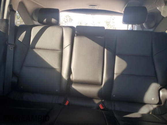 2018 Acura RDX Technology with VIN 5J8TB3H57JL005027, listed as a Copart auction lot 46951465 with 128,041 mi miles and Salvage Title. Bid and sale history available at DreamBid. Image 10.