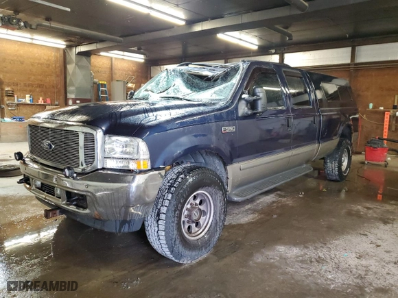 2002 Ford Super Duty F-350 SRW XL with VIN 1FTSW31F92EC60947, listed as a Copart auction lot 50315075 with 261,594 mi miles and Salvage Title. Bid and sale history available at carsss.com. Image 1.