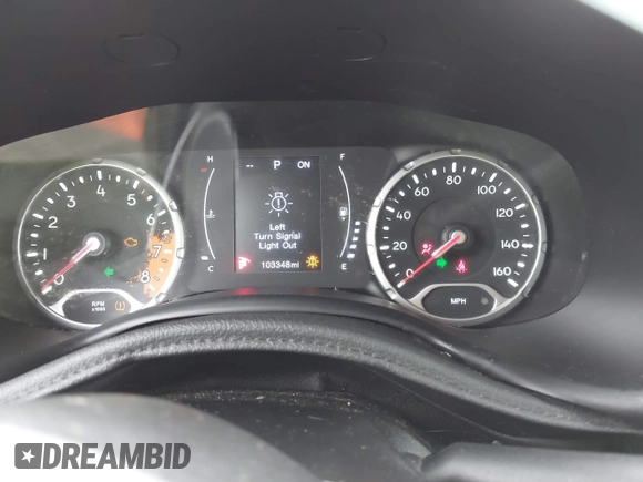 2017 Jeep Renegade Latitude z VIN ZACCJBBB2HPF86999, wystawiony jako IAAI lot #42203107 z przebiegiem 103 348 mil mil oraz . Historia ofert i sprzedaży dostępna na DreamBid. Obrazek 7.
