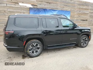 2023 Jeep Wagoneer Series III с VIN 1C4SJVDP0PS572632, выставлен на аукционе Copart как лот 57608885 с пробегом 58 769 миль миль и Чистый • Clean title. История ставок и продаж доступна на DreamBid. Изображение 3.