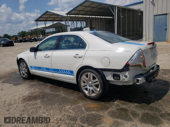2010 Ford Fusion SE with VIN 3FAHP0HA6AR124387, listed as a Copart auction lot 62008405 with 196,524 mi miles and Salvage title. Bid and sale history available at DreamBid. Image 2.
