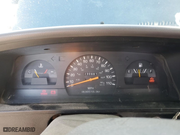 1994 Toyota 4WD Pickups DX with VIN 4TAVN13DXRZ269946, listed as a Copart auction lot 87108124 with 230,881 mi miles and Clean Title. Bid and sale history available at carsss.com. Image 9.