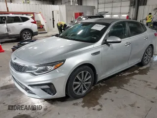 2019 Kia Optima LX with VIN 5XXGT4L39KG354118, listed as a IAAI auction lot 41621171 with 96,441 mi miles. Bid and sale history available at carsss.com. Image 17.