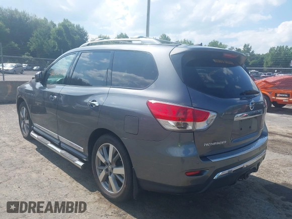 2015 Nissan Pathfinder SL with VIN 5N1AR2MM3FC601523, listed as a IAAI auction lot 42782702 with 166,956 mi miles and . Bid and sale history available at DreamBid. Image 3.