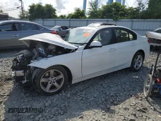 2012 BMW 3 Series 328i z VIN WBA3A5C50CF348748, wystawiony jako Copart lot #64623115 z przebiegiem Nie podano mil oraz Szkoda całkowita • Salvage title. Historia ofert i sprzedaży dostępna na DreamBid. Obrazek 1.