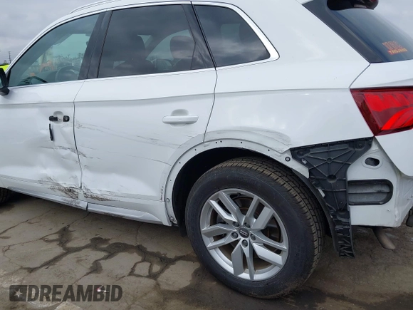 2020 Audi Q5 Premium with VIN WA1ANAFY3L2064383, listed as a IAAI auction lot 42100480 with 51,123 mi miles and . Bid and sale history available at DreamBid. Image 19.