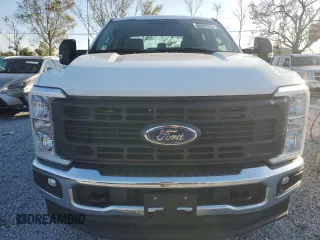 2024 Ford Super Duty F-250 SRW XL with VIN 1FT7W2BA8RED42634, listed as a Copart auction lot 88526935 with 8,667 mi miles and Non Repairable. Bid and sale history available at carsss.com. Image 5.