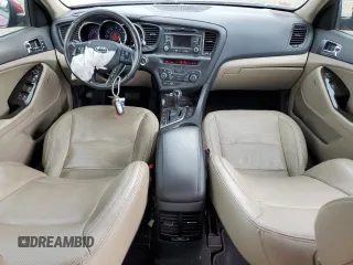 2013 Kia Optima EX z VIN 5XXGN4A72DG245695, wystawiony jako Copart lot #57225035 z przebiegiem 80 005 mil mil oraz Szkoda całkowita • Salvage title. Historia ofert i sprzedaży dostępna na DreamBid. Obrazek 8.