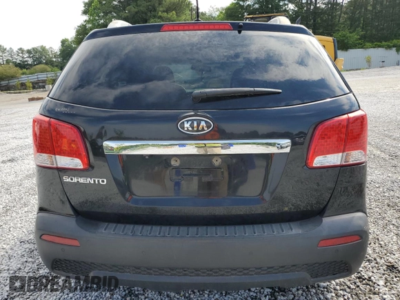 2013 Kia Sorento LX с VIN 5XYKT4A20DG327795, выставлен на аукционе Copart как лот 56863935 с пробегом Не указан миль и Списание • Salvage title. История ставок и продаж доступна на DreamBid. Изображение 6.