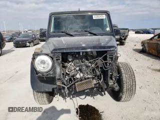 2013 Mercedes-Benz G-Class G 550 with VIN WDCYC3HF2DX207470, listed as a Copart auction lot 43382435 with 82,521 mi miles and Salvage Title. Bid and sale history available at carsss.com. Image 5.