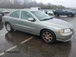 2008 Volvo S60 2.5T with VIN YV1RH592282685100, listed as a Copart auction lot 82473974 with 75,079 mi miles and Clean Title. Bid and sale history available at carsss.com. Image 4.