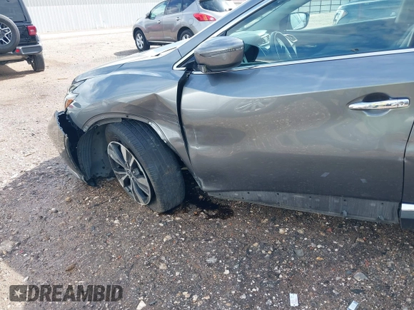 2023 Nissan Murano SV z VIN 5N1AZ2BJ6PC140912, wystawiony jako IAAI lot #42684601 z przebiegiem 52 272 mil mil oraz . Historia ofert i sprzedaży dostępna na DreamBid. Obrazek 6.