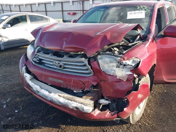 2009 Toyota Highlander with VIN JTEES41A792122799, listed as a IAAI auction lot 41707918 with 226,155 mi miles. Bid and sale history available at carsss.com. Image 6.