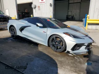 2021 Chevrolet Corvette 3LT with VIN 1G1YC2D47M5104165, listed as a Copart auction lot 85553474 with 0 mi miles and Salvage Title. Bid and sale history available at carsss.com. Image 4.