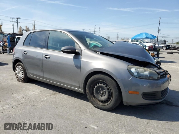 2012 Volkswagen Golf z VIN WVWDB7AJ3CW318563, wystawiony jako Copart lot #53834445 z przebiegiem Nie podano mil oraz Czysty tytuł • Clean title. Historia ofert i sprzedaży dostępna na DreamBid. Obrazek 4.
