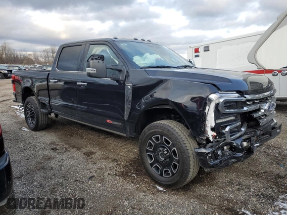 2024 Ford F-350 XL with VIN 1FT8W3BM0RED19434, listed as a Copart auction lot 81603354 with 2,601 mi miles and Salvage Title. Bid and sale history available at DreamBid. Image 4.