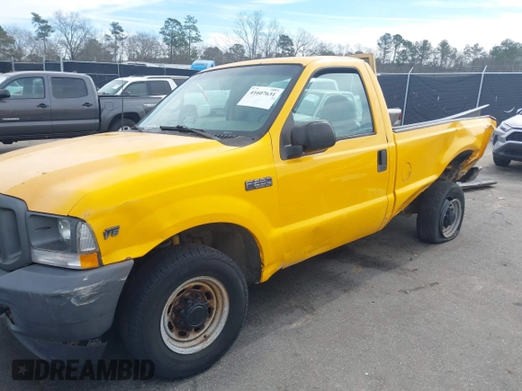2002 Ford Super Duty F-250 XL with VIN 1FTNF20LX2EB80202, listed as a IAAI auction lot 41607631 with 342,859 mi miles. Bid and sale history available at carsss.com. Image 18.