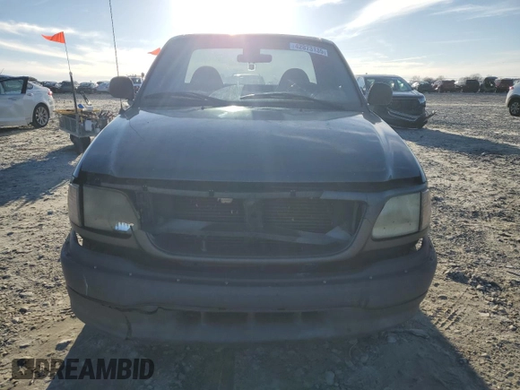 2003 Ford F-150 XL с VIN 2FTRF17203CB05248, выставлен на аукционе Copart как лот 42873135 с пробегом Не указан миль и Чистый • Clean title. История ставок и продаж доступна на DreamBid. Изображение 5.