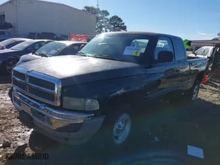 2000 Dodge Ram 1500 with VIN 1B7HC13Y7YJ180942, listed as a IAAI auction lot 41362908 with 398,452 mi miles. Bid and sale history available at carsss.com. Image 2.
