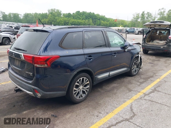 2016 Mitsubishi Outlander SE with VIN JA4AD3A37GZ037372, listed as a IAAI auction lot 42354232 with 188,977 mi miles and . Bid and sale history available at DreamBid. Image 4.