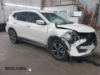 2019 Nissan Rogue SL with VIN 5N1AT2MV2KC752129, listed as a IAAI auction lot 41685196 with 62,288 mi miles. Bid and sale history available at carsss.com. Image 1.