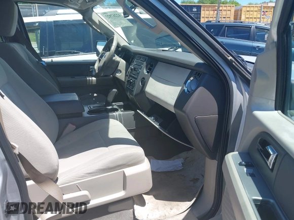 2010 Ford Expedition SSV with VIN 1FMJU1F53AEA15092, listed as a IAAI auction lot 42267927 with 228,845 mi miles and . Bid and sale history available at DreamBid. Image 5.