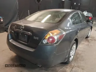 2008 Nissan Altima 2.5 S with VIN 1N4AL21E28C214070, listed as a IAAI auction lot 37537543 with 30,659 mi miles. Bid and sale history available at carsss.com. Image 4.