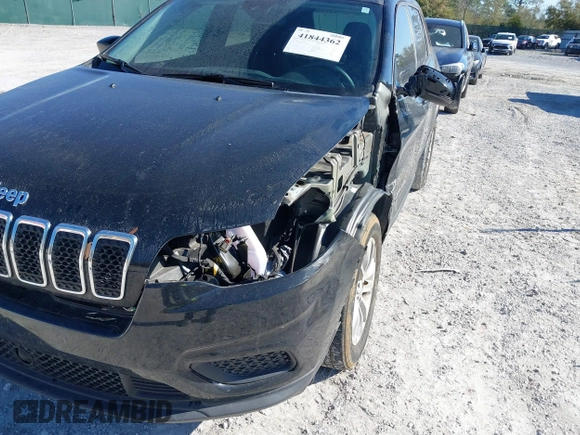 2021 Jeep Cherokee Latitude with VIN 1C4PJLCB4MD227099, listed as a IAAI auction lot 41844362 with 34,937 mi miles and . Bid and sale history available at DreamBid. Image 18.