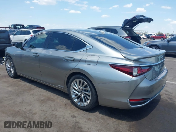 2021 Lexus ES 300h Luxury with VIN 58AEA1C15MU008479, listed as a IAAI auction lot 42638671 with 44,845 mi miles and . Bid and sale history available at DreamBid. Image 3.