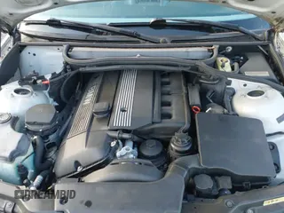 2001 BMW 3 Series 330i с VIN WBAAV53431FJ71046, выставлен на аукционе IAAI как лот 43119890 с пробегом 290 617 миль миль и . История ставок и продаж доступна на DreamBid. Изображение 12.