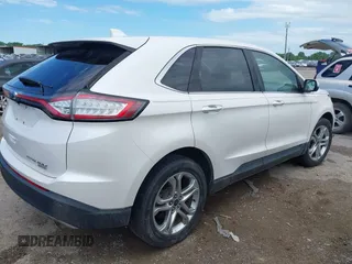 2017 Ford Edge Titanium z VIN 2FMPK3K98HBB28403, wystawiony jako IAAI lot #42103773 z przebiegiem 131 525 mil mil oraz . Historia ofert i sprzedaży dostępna na DreamBid. Obrazek 4.