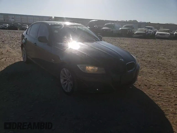 2009 BMW 3 Series 328i xDrive with VIN WBAPK73549A455477, listed as a Copart auction lot 56562895 with 162,783 mi miles and Salvage title. Bid and sale history available at DreamBid. Image 13.